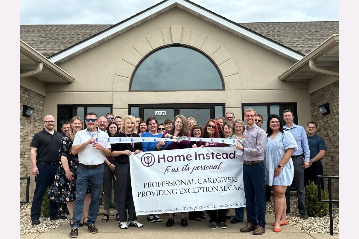 Home Instead of Quincy, IL Opens with Chamber of Commerce Ribbon Cutting