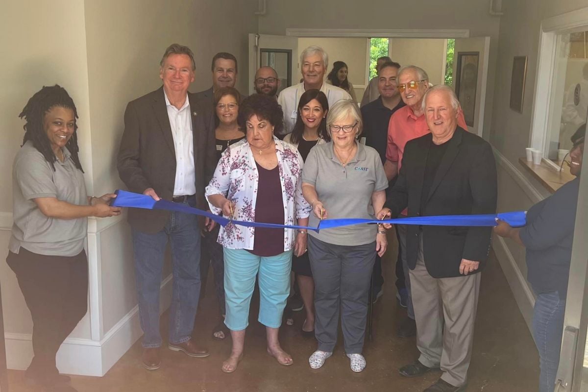 Home Instead Attends Grand Opening of New Madisonville Senior Center