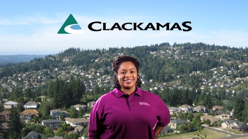 home instead caregiver with clackamas oregon in the background