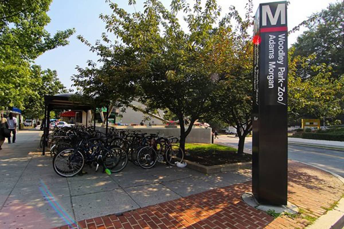 Woodley Park Zoo Adams Morgan Metro